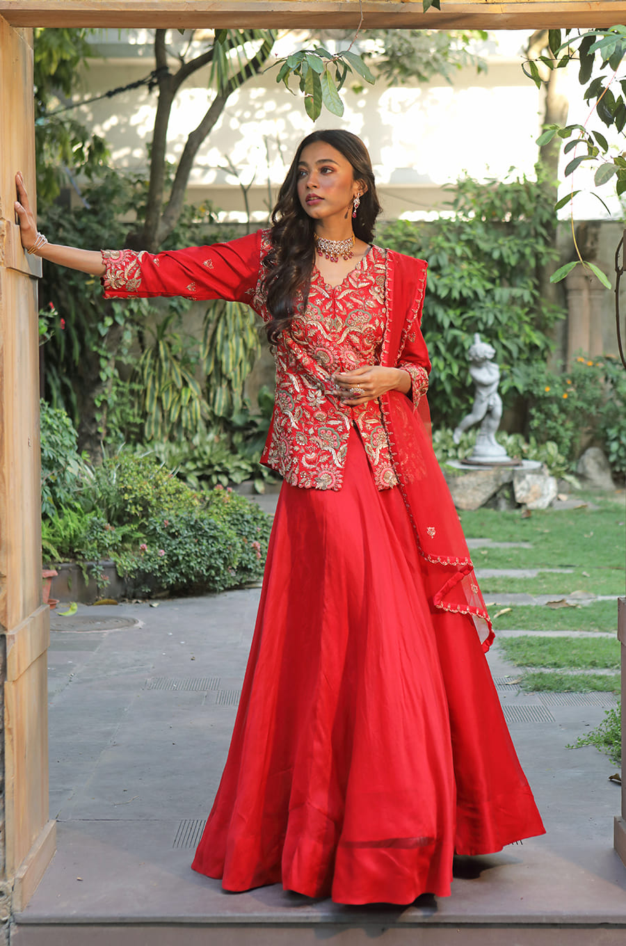 SHORT JACKET SET WITH LEHENGA