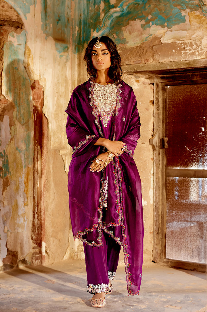 KURTA SET WITH PANTS AND DUPATTA