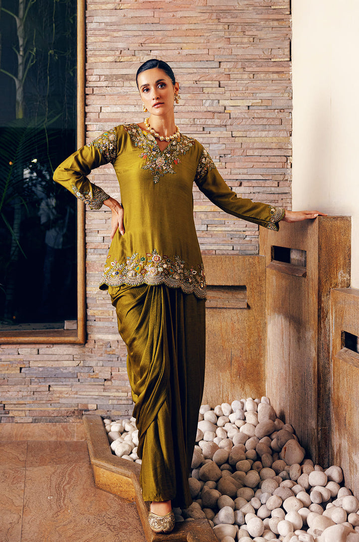 KURTA SET WITH DRAPED SKIRT