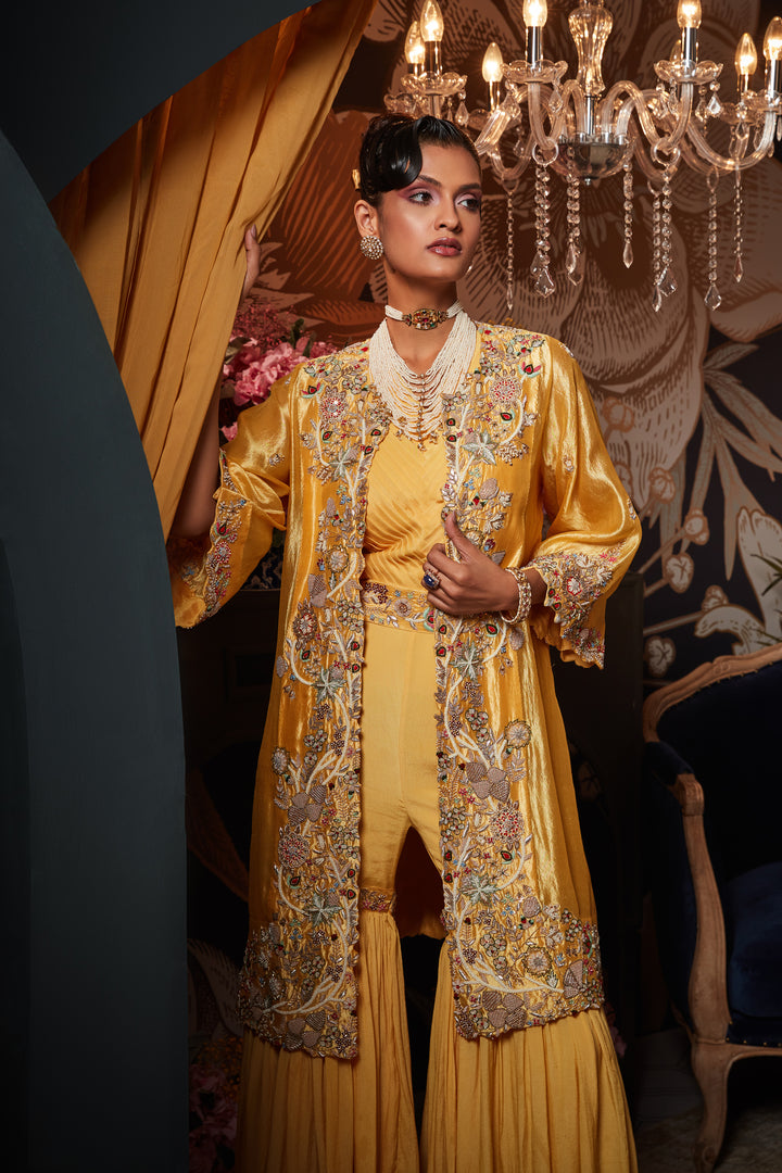 SIGNATURE SHORT JACKET WITH PLEATED SHARARA